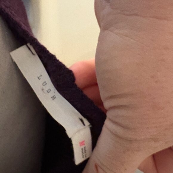 LUSH Purple Sweater Brand New Size M - Picture 2 of 4